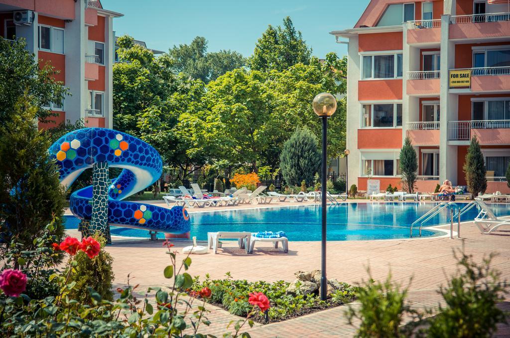 Sunny Fort Apartments Slântsjev Brjag Eksteriør bilde